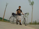 chongming-jianshuo-in.road.with.bike * 1280 x 960 * (542KB)